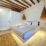 Mykonos Down Town Apartman