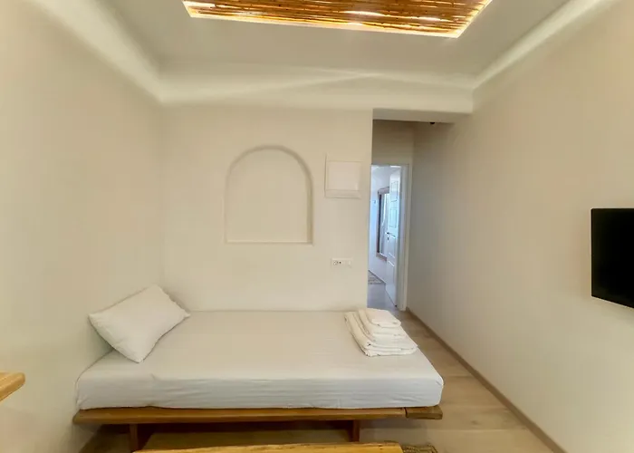 Mykonos Down Town Apartament *